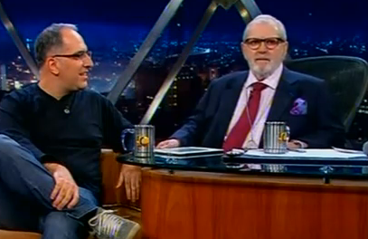 Jô cai mas leva um iPhone 4