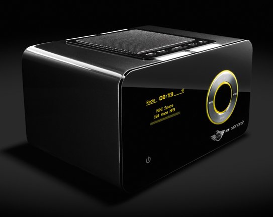 Mini Radio com 18 mil estações