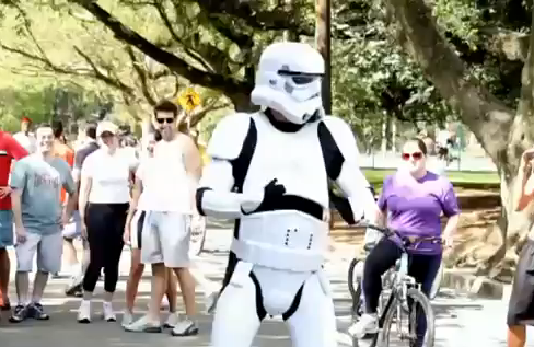 Stormtrooper no parque